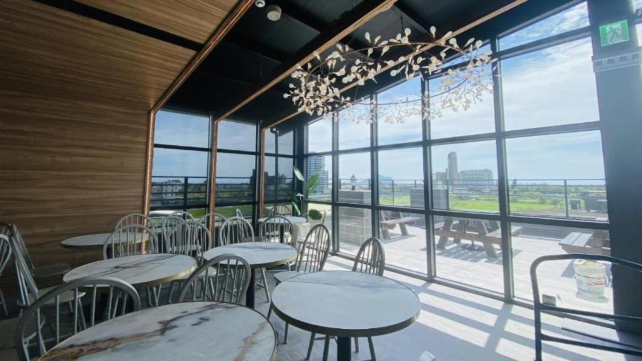 Hotel Lounge Toucheng Exterior foto